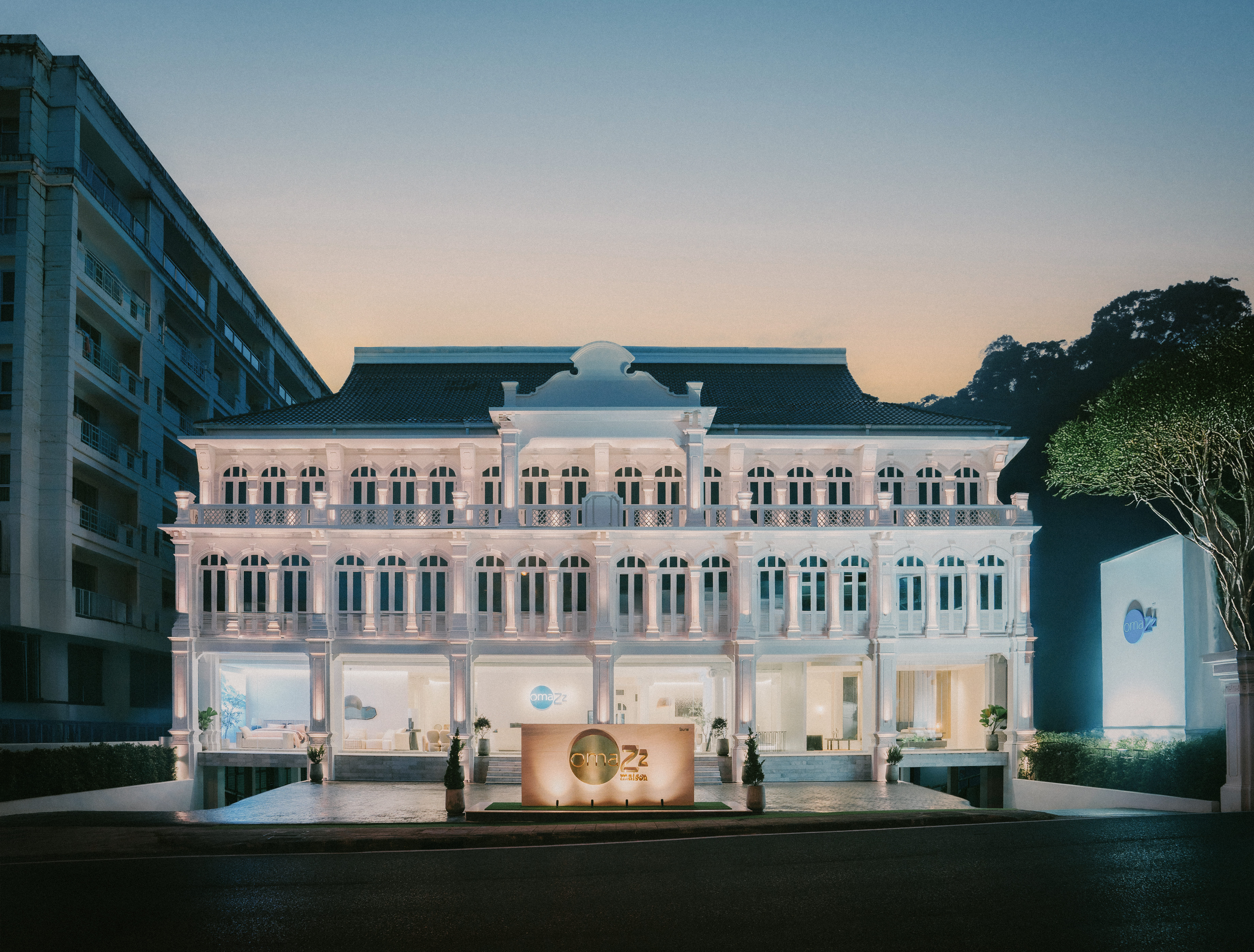 library-casa-omazz-maison-phuket-1